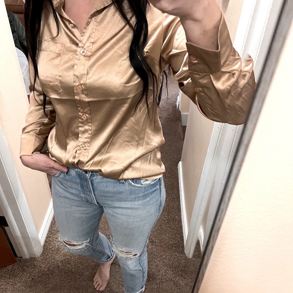 Satin button down🔥 - Picture 2 of 3